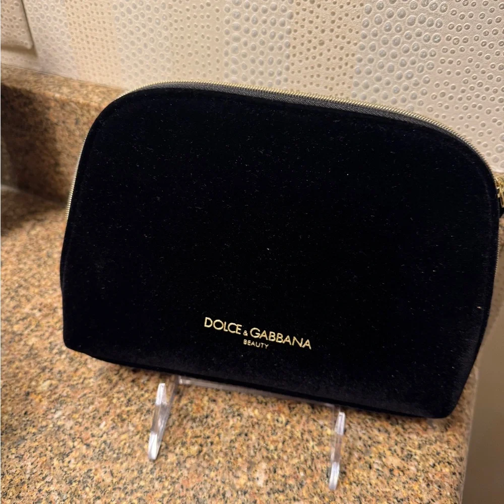 Dolce‎ & Gabbana Black and Gold Beauty Pouch NEW